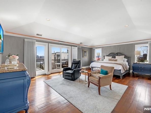 10 Fox Terrace, Cliffside Park NJ 07010