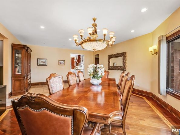 10 Fox Terrace, Cliffside Park NJ 07010
