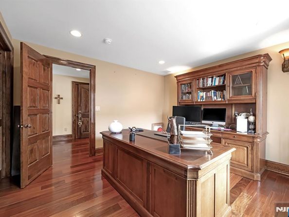 10 Fox Terrace, Cliffside Park NJ 07010