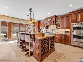 10 Fox Terrace, Cliffside Park NJ 07010