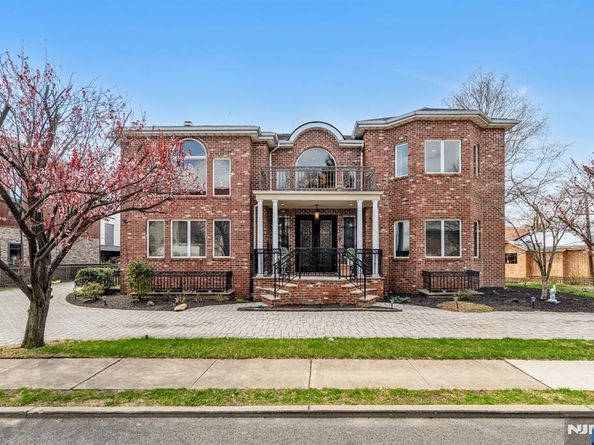 10 Fox Terrace, Cliffside Park NJ 07010