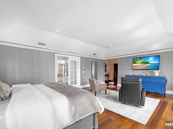 10 Fox Terrace, Cliffside Park NJ 07010