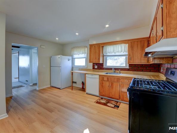 149 Charles Street, Secaucus NJ 07094