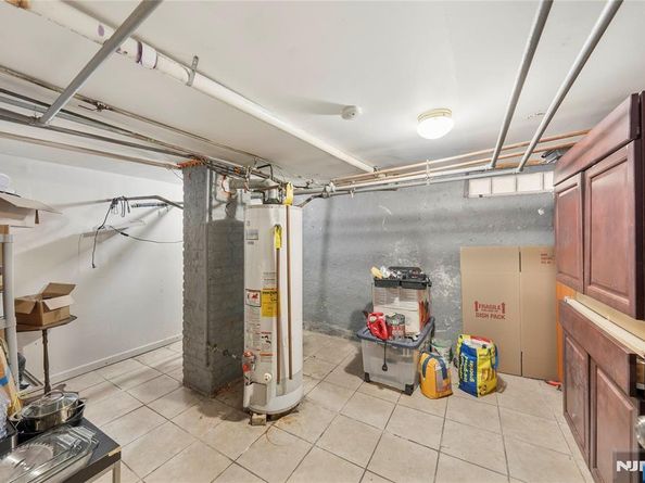 4616 Meadowview Avenue, North Bergen NJ 07047