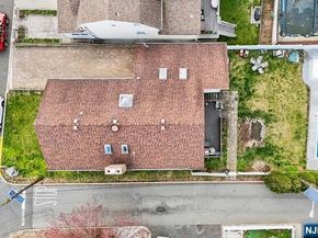 178 Central Lane, Secaucus NJ 07094