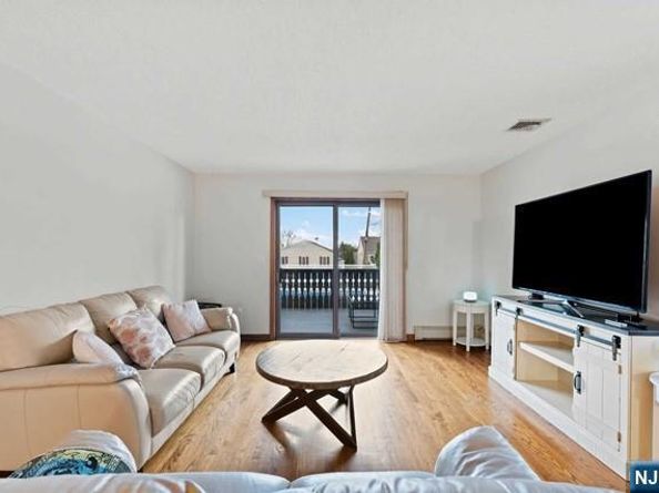 178 Central Lane, Secaucus NJ 07094