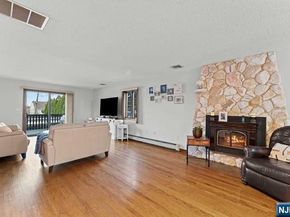 178 Central Lane, Secaucus NJ 07094