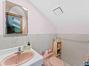 178 Central Lane, Secaucus NJ 07094