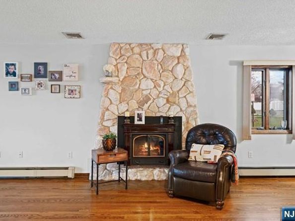 178 Central Lane, Secaucus NJ 07094