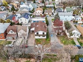 178 Central Lane, Secaucus NJ 07094