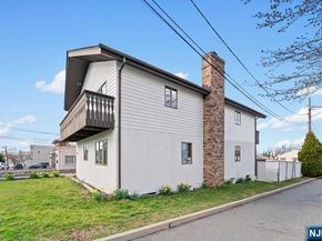 178 Central Lane, Secaucus NJ 07094