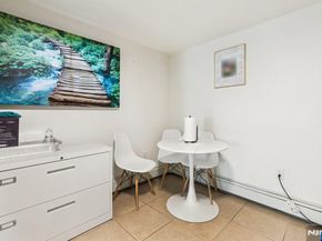 456 Morse Avenue, Ridgefield NJ 07657