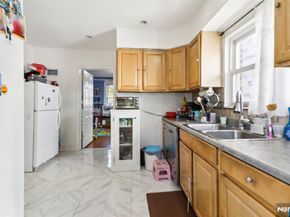 456 Morse Avenue, Ridgefield NJ 07657