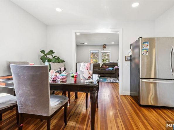 456 Morse Avenue, Ridgefield NJ 07657