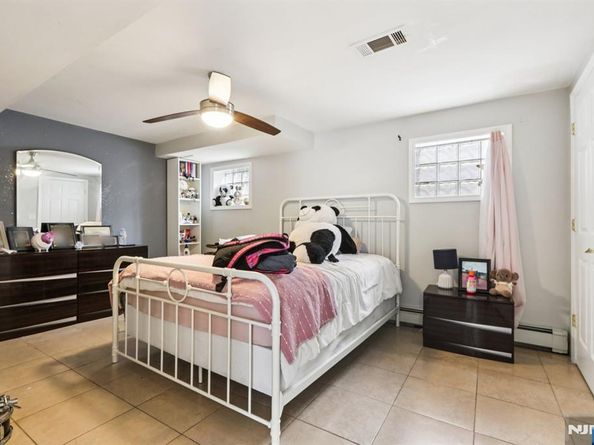 456 Morse Avenue, Ridgefield NJ 07657