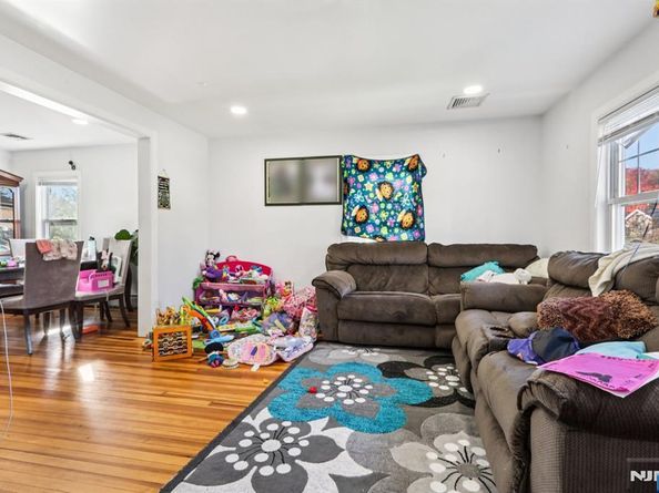 456 Morse Avenue, Ridgefield NJ 07657