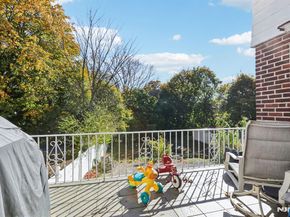 456 Morse Avenue, Ridgefield NJ 07657