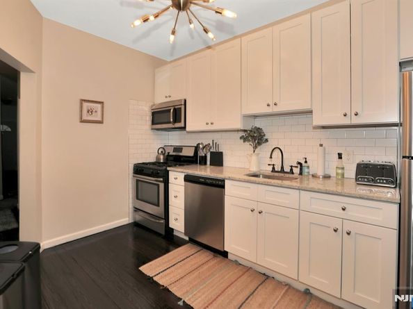 3361 John F Kennedy Boulevard, Jersey City NJ 07307