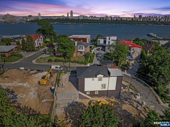 61 Edgewater Road, Cliffside Park NJ 07010