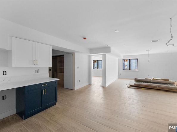 61 Edgewater Road, Cliffside Park NJ 07010