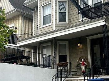 17 48th Street