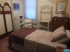 17 48th Street, Weehawken NJ 07086