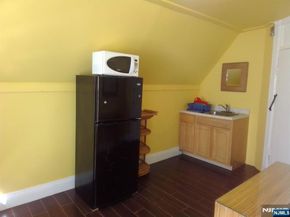 17 48th Street, Weehawken NJ 07086