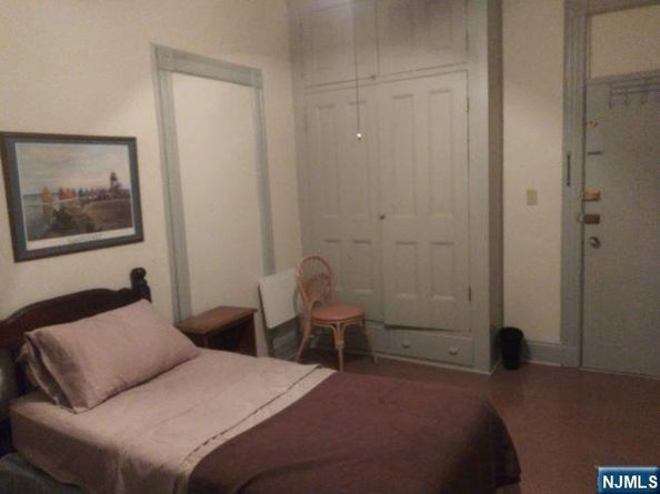17 48th Street, Weehawken NJ 07086