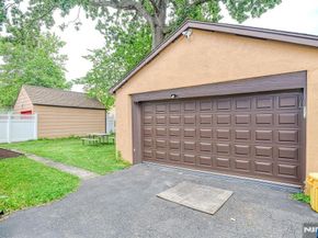 1128 Edgewood Lane, Fort Lee NJ 07024