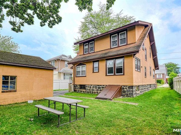 1128 Edgewood Lane, Fort Lee NJ 07024