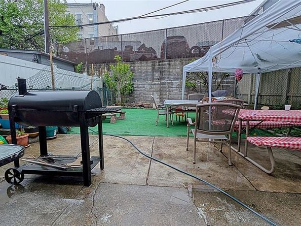 6208 Durham Avenue, North Bergen NJ 07047