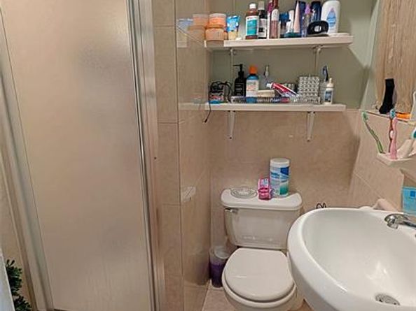 6208 Durham Avenue, North Bergen NJ 07047