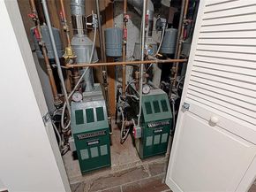 6208 Durham Avenue, North Bergen NJ 07047