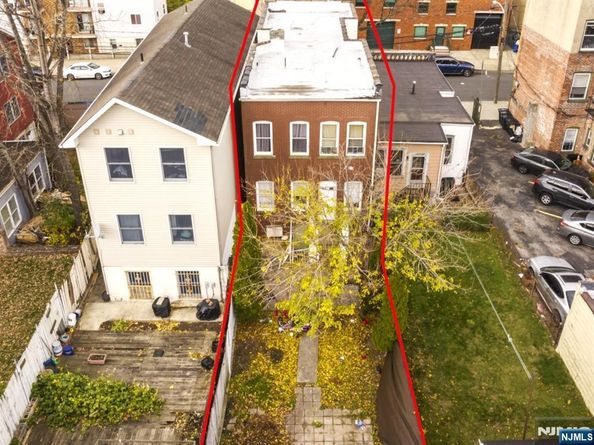12 Wright Avenue, Jersey City NJ 07306