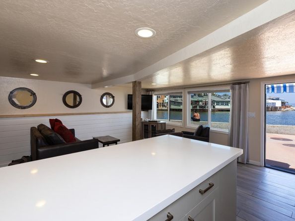 1500 Wharf Road 12, Capitola CA 95010