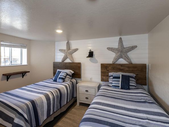 1500 Wharf Road 12, Capitola CA 95010