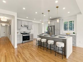 244 Lakeside Drive 2, Oakland CA 94612
