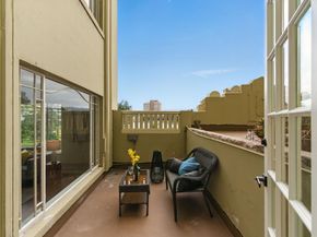 244 Lakeside Drive 2, Oakland CA 94612