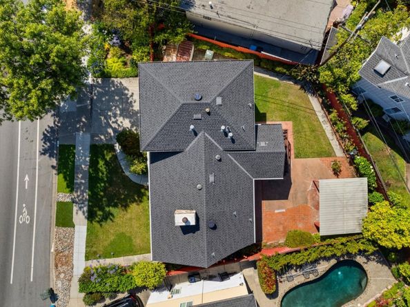 1118 Alameda De Las Pulgas, Redwood City CA 94061