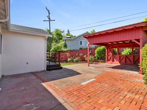 1118 Alameda De Las Pulgas, Redwood City CA 94061
