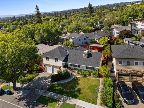1118 Alameda De Las Pulgas, Redwood City CA 94061