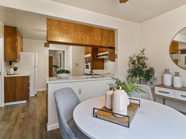 1118 Alameda De Las Pulgas, Redwood City CA 94061