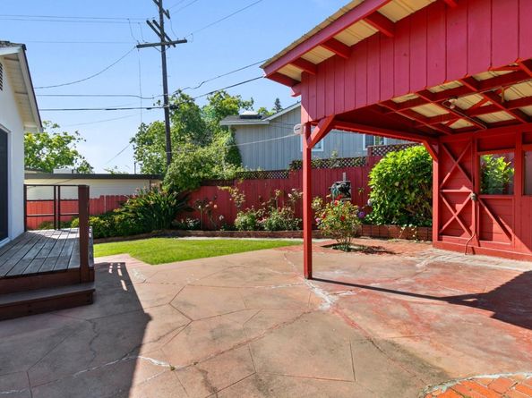 1118 Alameda De Las Pulgas, Redwood City CA 94061