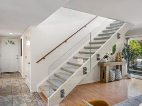 23 Los Altos Square, Los Altos CA 94022