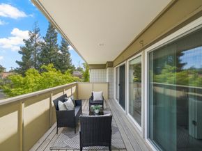 23 Los Altos Square, Los Altos CA 94022