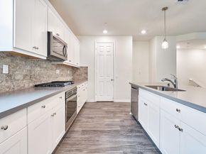 729 Daniel Freeman Circle, Inglewood CA 90301