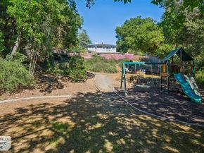 140 University Avenue, Los Altos CA 94022