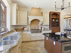 2540 Marsha Way, San Jose CA 95125