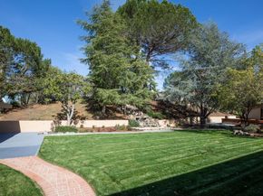 26201 Dori Lane, Los Altos Hills CA 94022