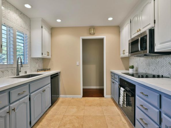 4898 Caroline Way, San Jose CA 95124